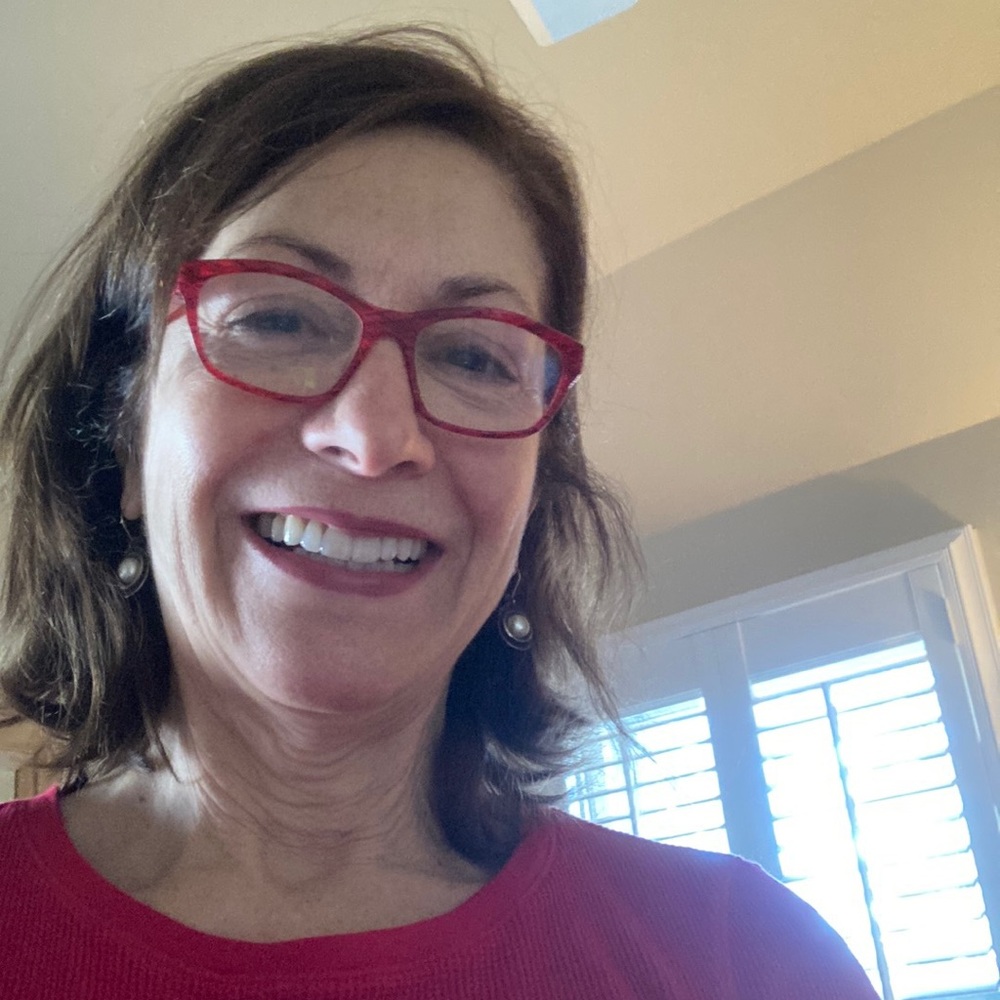 Meet your Posher, Virginia